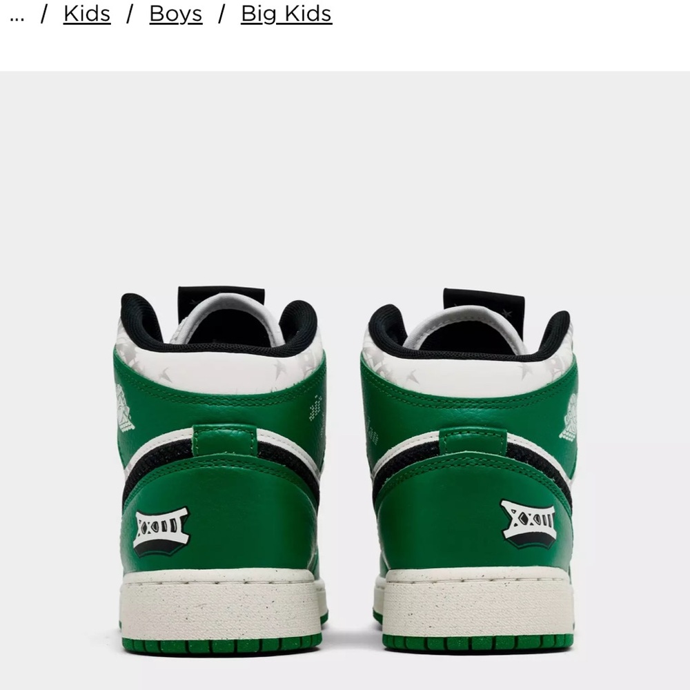 Nike Air Jordan 1 Mid SE Pine Green and Black NWT - Picture 4 of 12